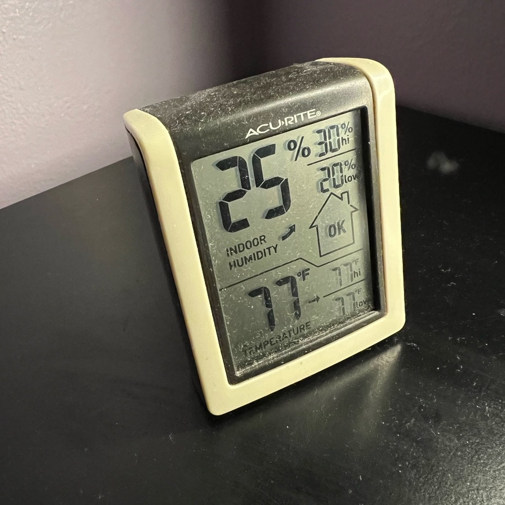 AcuRite Digital Hygrometer and Thermometer
